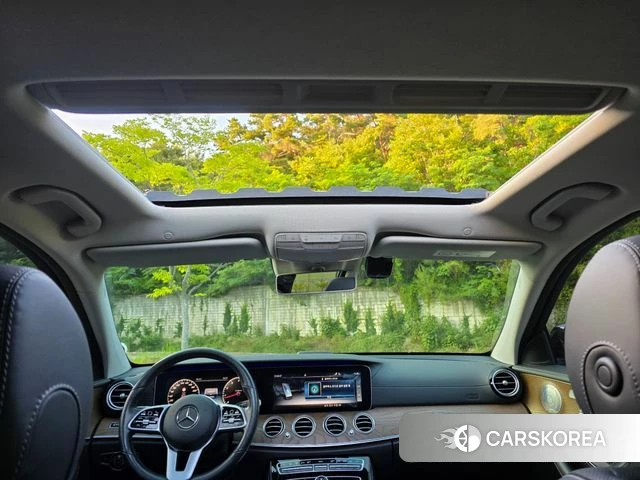Mercedes-Benz E-Class W213 2020 Черный из Кореи, фото 3