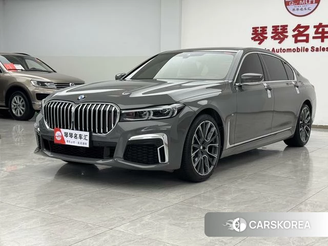 BMW 7 series 2022 Темно-серый из Китая, фото 3