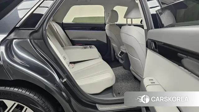 Hyundai Grandeur Hybrid (GN7) 2023 Серый из Кореи, фото 3