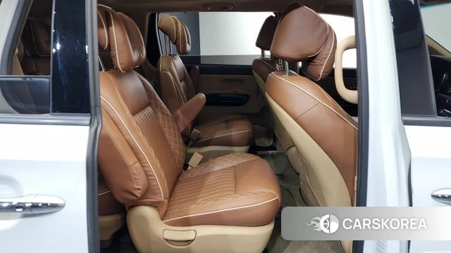 Kia The New Carnival 2018 Белый из Кореи, фото 3