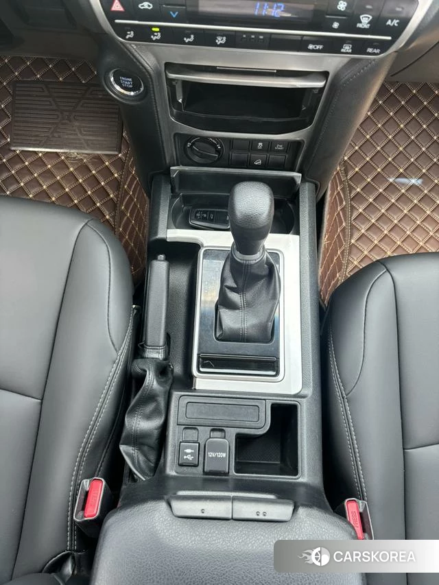Toyota Prado 2020 Белый из Китая, фото 3