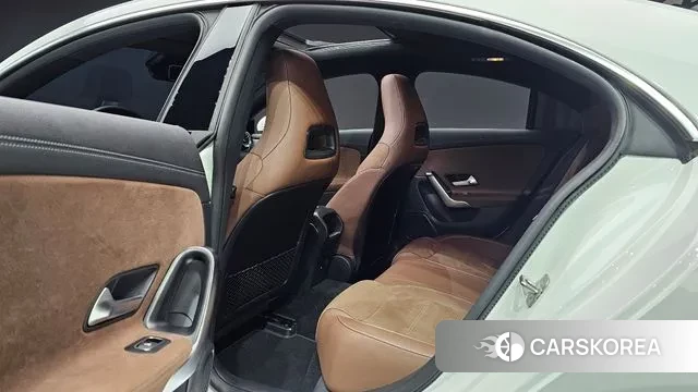 Mercedes-Benz CLA-Class C118 2024 Белый из Кореи, фото 3