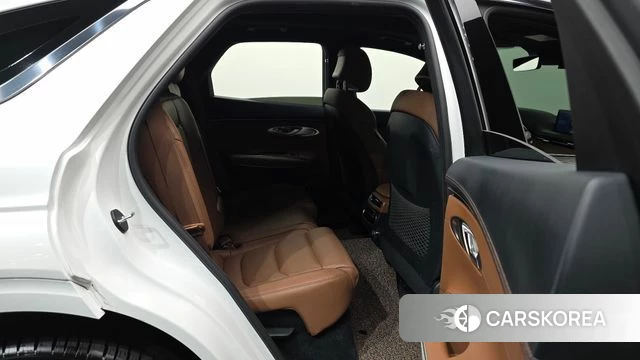 Genesis GV70 2022 Белый из Кореи, фото 3