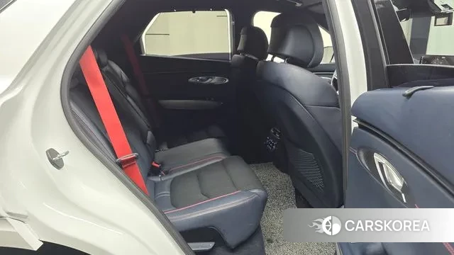 Genesis GV70 2022 Белый из Кореи, фото 3