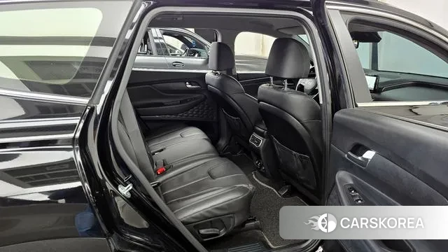 Hyundai The New Santa Fe 2021 Черный из Кореи, фото 3