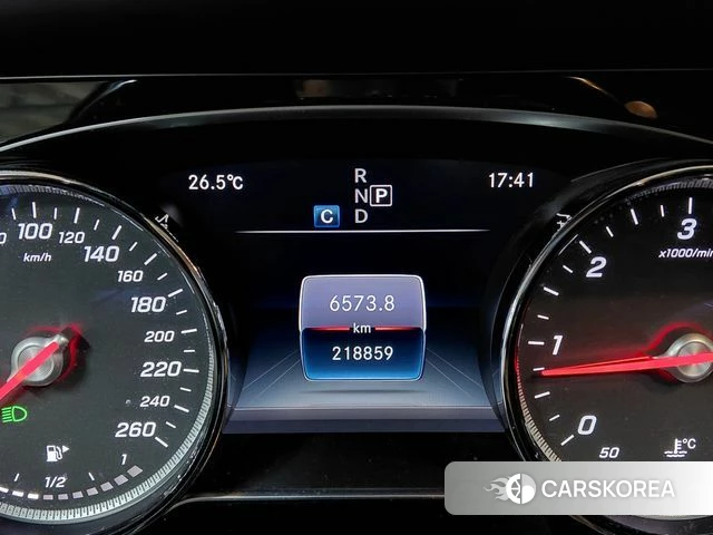 Mercedes-Benz E-Class W213 2018 Черный из Кореи, фото 3