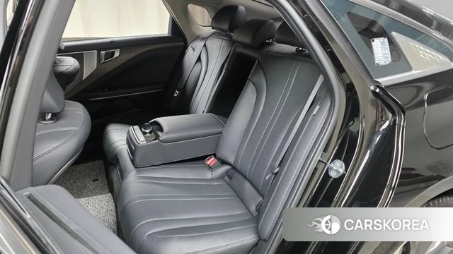 Kia K8 Hybrid 2023 Черный из Кореи, фото 3