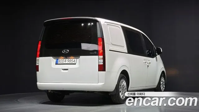 Hyundai Staria 2022 Белый из Кореи, фото 3