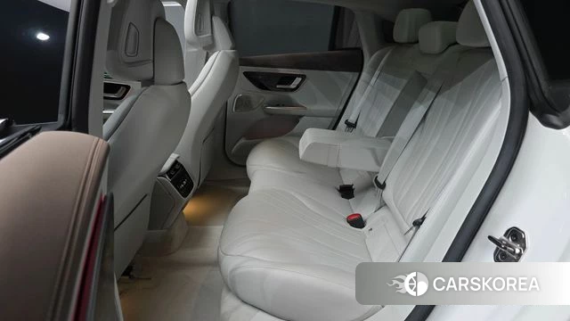 Mercedes-Benz EQE V295 2023 Белый из Кореи, фото 3