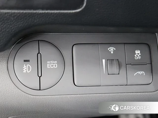 Hyundai The New Grand Starex 2018 Белый из Кореи, фото 3