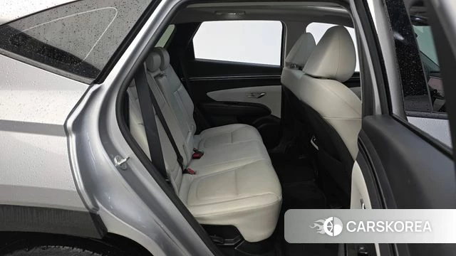 Hyundai Tucson Hybrid (NX4) 2022 Серебристо-серый из Кореи, фото 3