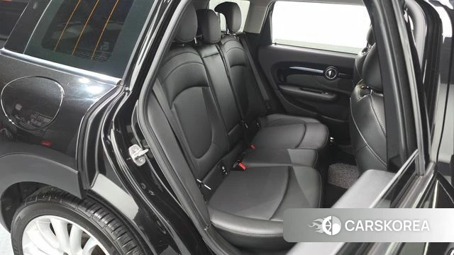 Mini Cooper Clubman 2019 Черный из Кореи, фото 3