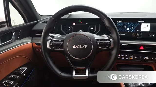 Kia The New K5 3rd generation 2023 Белый из Кореи, фото 3