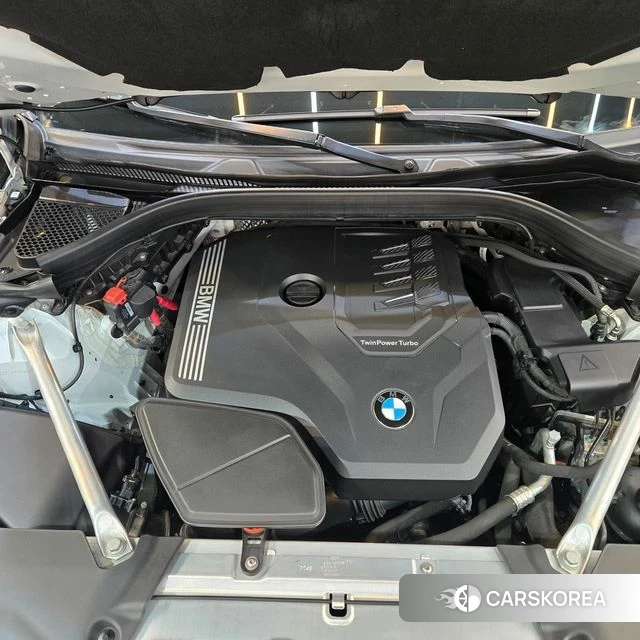 BMW X4 (G02) 2023 Белый из Кореи, фото 3