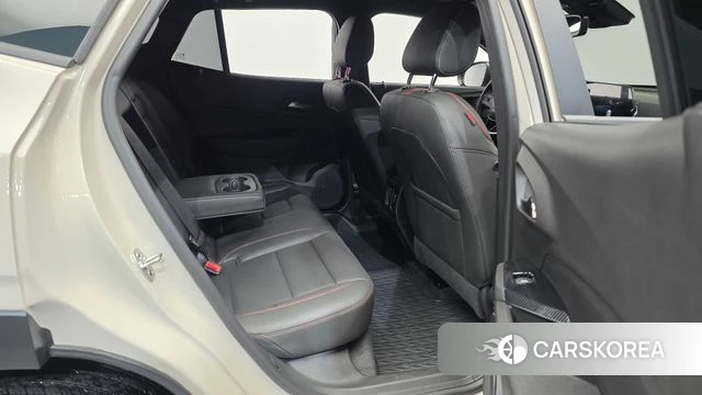 Chevrolet (GM Daewoo) Trax Crossover 2026 Жемчужный цвет из Кореи, фото 3