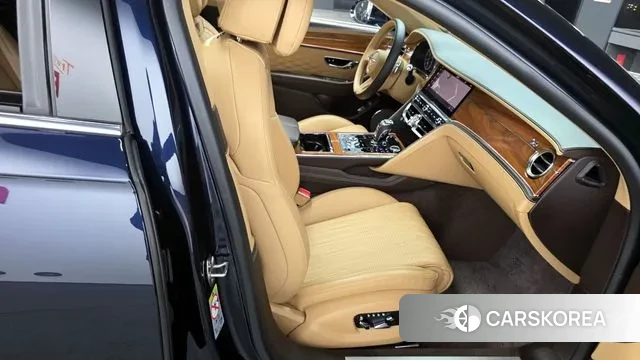 Bentley Flying Spur 3rd Generation 2022 Синий из Кореи, фото 3