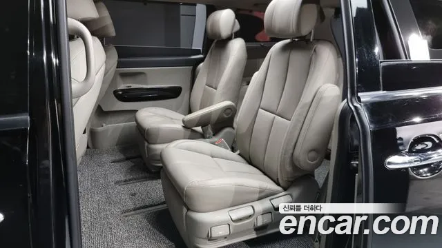 Kia The New Carnival id 2406414 из Кореи 3