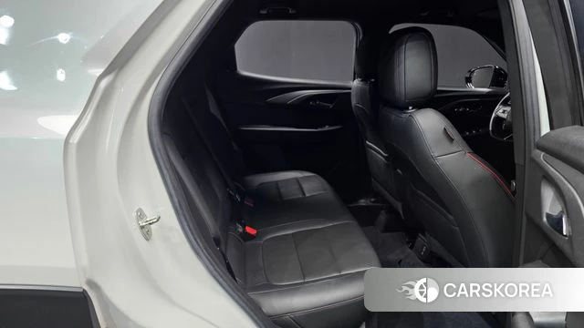 Chevrolet (GM Daewoo) Trailblazer 2021 Белый из Кореи, фото 3