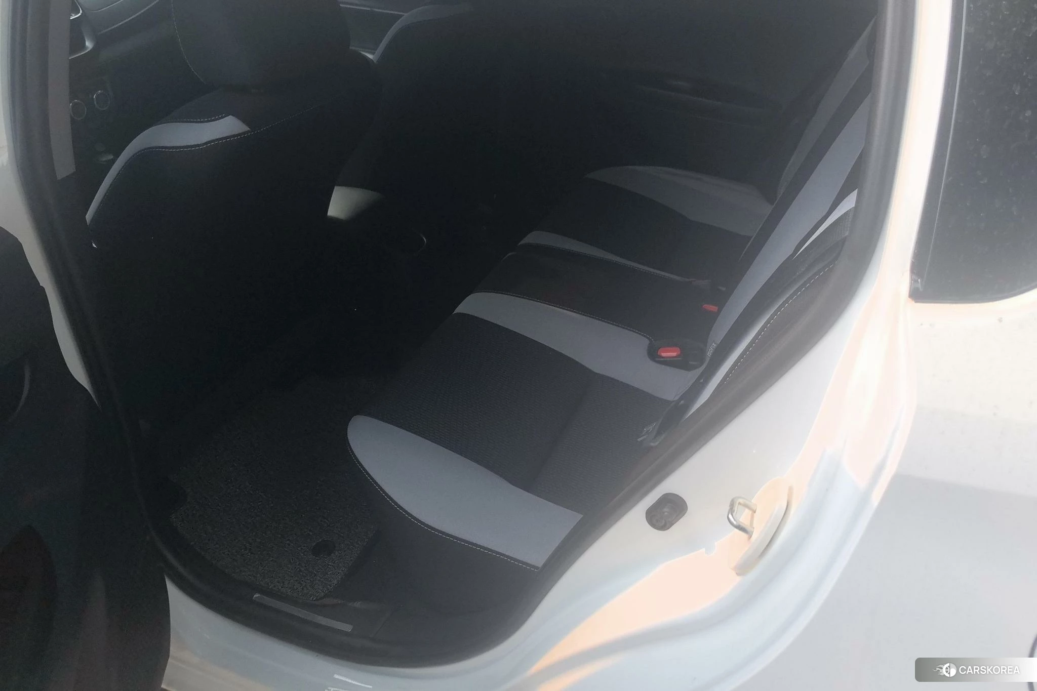 Toyota YARIS L Zhixuan 2021 Белый из Китая, фото 3