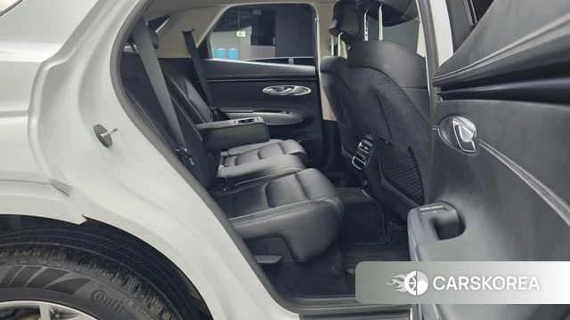 Genesis GV70 2021 Белый из Кореи, фото 3