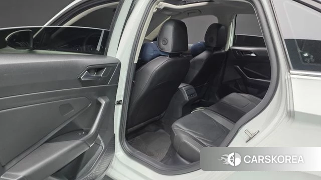 Volkswagen 7th Generation of Jetta 2021 Белый из Кореи, фото 3