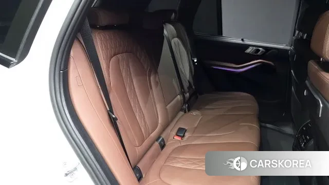 BMW X5 (G05) 2024 Белый из Кореи, фото 3