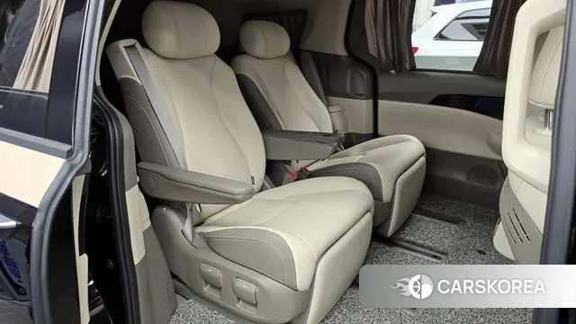 Kia The New Carnival 4th Generation 2024 Золотой двухцветный из Кореи, фото 3