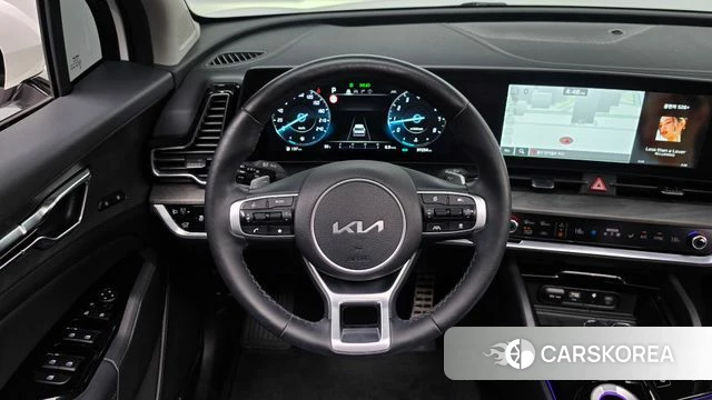 Kia Sportage 5th Generation 2023 Белый из Кореи, фото 3