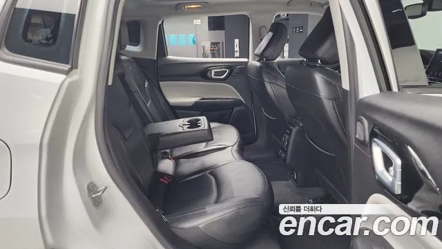 Jeep Compass 2nd Generation 2022 Белый из Кореи, фото 3