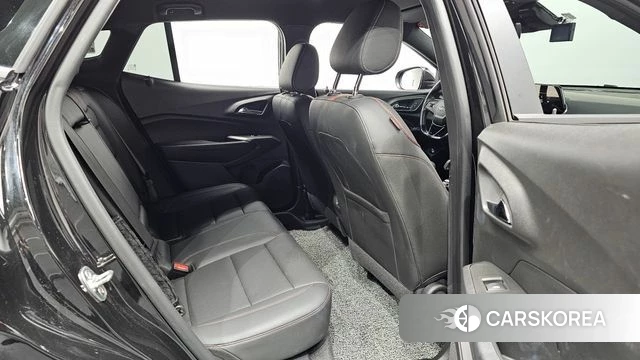 Chevrolet (GM Daewoo) Trax Crossover 2024 Черный из Кореи, фото 3