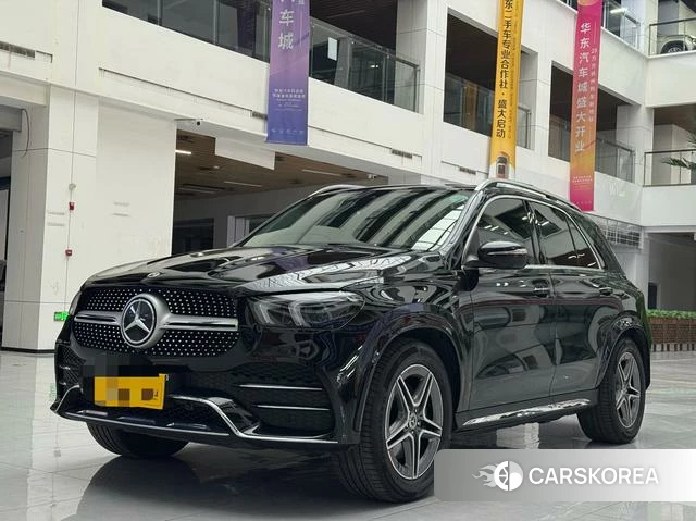 Mercedes-Benz GLE (import) 2022 Черный из Китая, фото 3