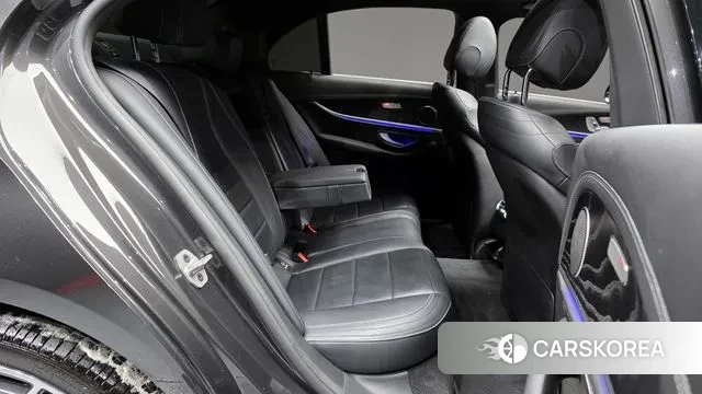 Mercedes-Benz E-Class W213 2020 Серый из Кореи, фото 3