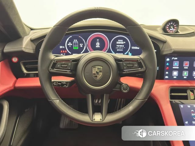 Porsche Taycan 2024 Серебристо-серый из Кореи, фото 3