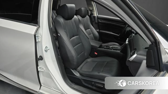 Honda Accord 10th Generation 2022 Белый из Кореи, фото 3