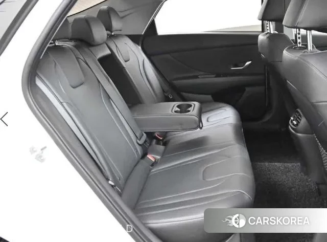 Hyundai Avante (CN7) 2021 Белый из Кореи, фото 3