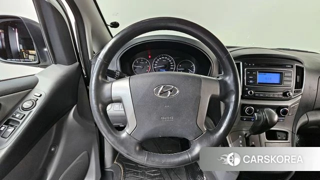 Hyundai The New Grand Starex 2018 Белый из Кореи, фото 3
