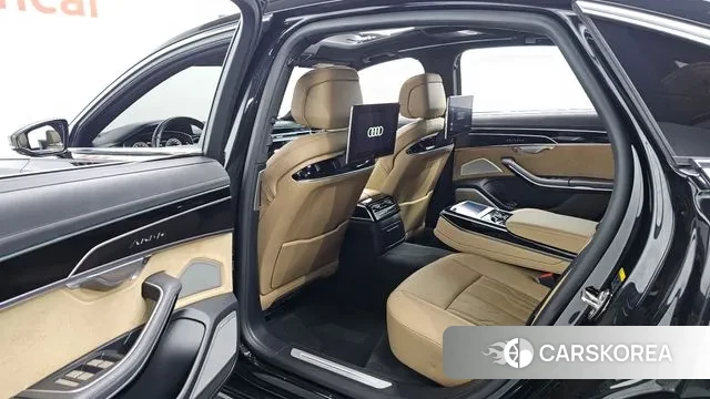 Audi A8 (D5) 2021 Черный из Кореи, фото 3