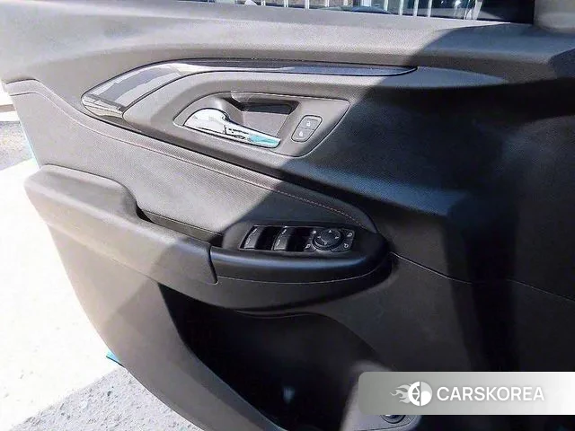 Chevrolet (GM Daewoo) Trailblazer 2021 Небесно-голубой из Кореи, фото 3