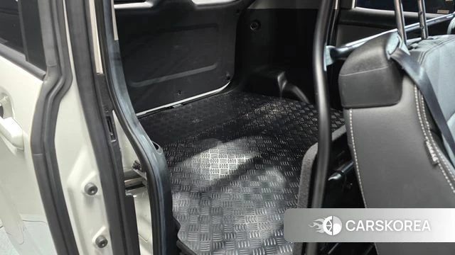 Kia The New Kia Ray EV 2023 Белый из Кореи, фото 3