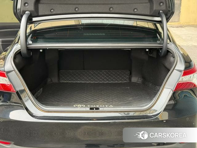 Toyota Camry 2023 Черный из Китая, фото 3