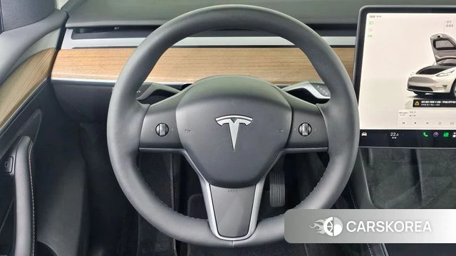 Tesla Model Y 2024 Белый из Кореи, фото 3