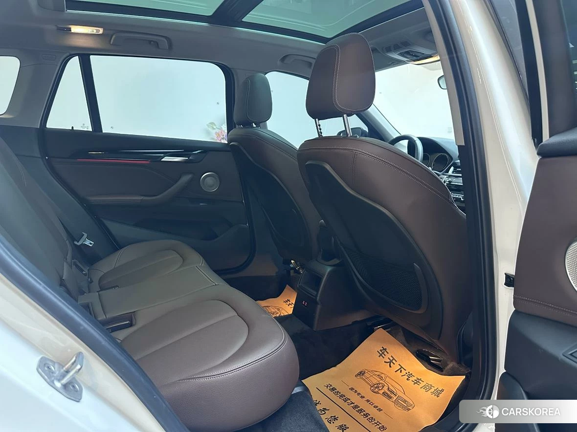 BMW X1 2021 Белый из Китая, фото 3