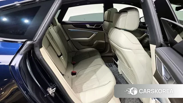 Audi A7 (4K) id 3497554 из Кореи 3