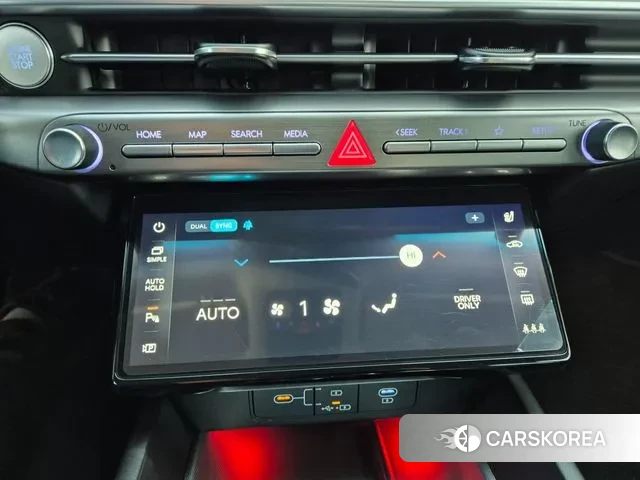 Hyundai Grandeur Hybrid (GN7) 2024 Белый из Кореи, фото 3