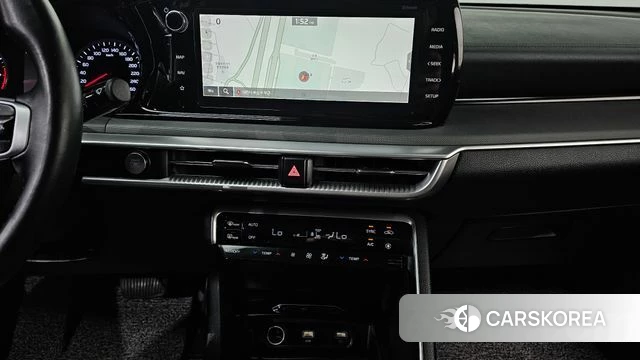 Kia K5 3rd generation 2023 Белый из Кореи, фото 3