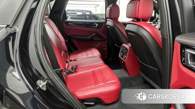 Porsche Cayenne (PO536) 2021 Черный из Кореи, фото 3