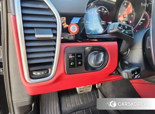 Porsche Cayenne (PO536) 2020 Черный из Кореи, фото 3