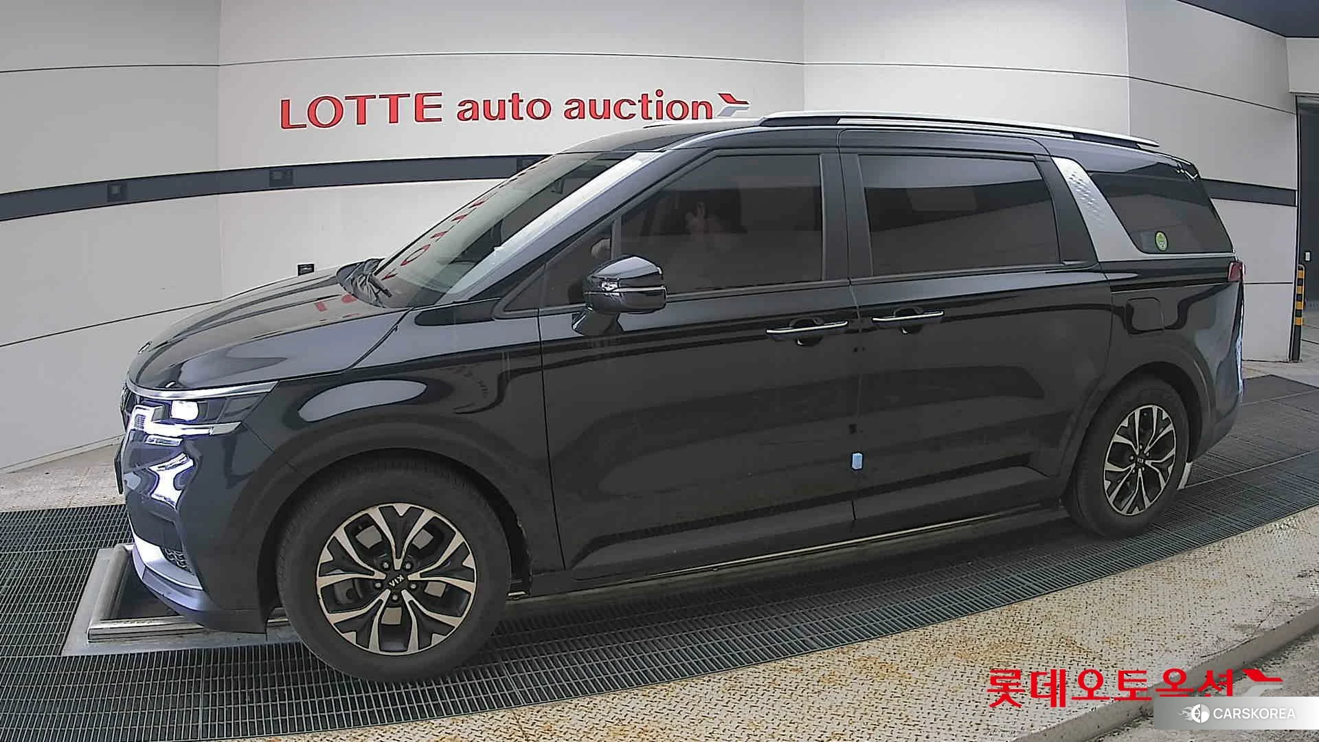 Kia Carnival 2021 Aurora Black Pearl из Кореи, фото 3