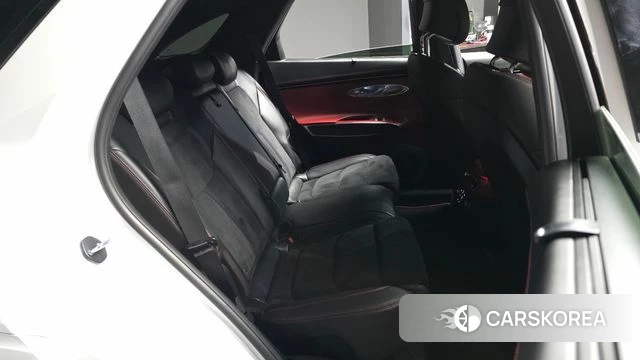 Genesis GV70 2021 Белый из Кореи, фото 3