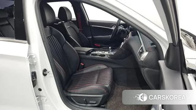 Genesis The New G70 2022 Белый из Кореи, фото 3